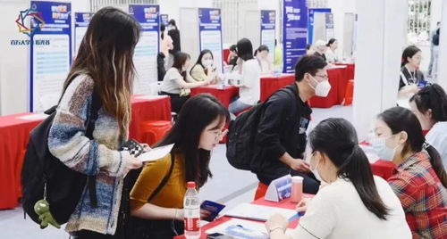 武漢東湖高新區(qū)2023年春季巡回招聘會(huì)武漢大學(xué)實(shí)習(xí)生專場(chǎng)成功舉辦