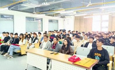 武漢光谷職業學院智能制造學院舉行校企合作簽約及開班儀式